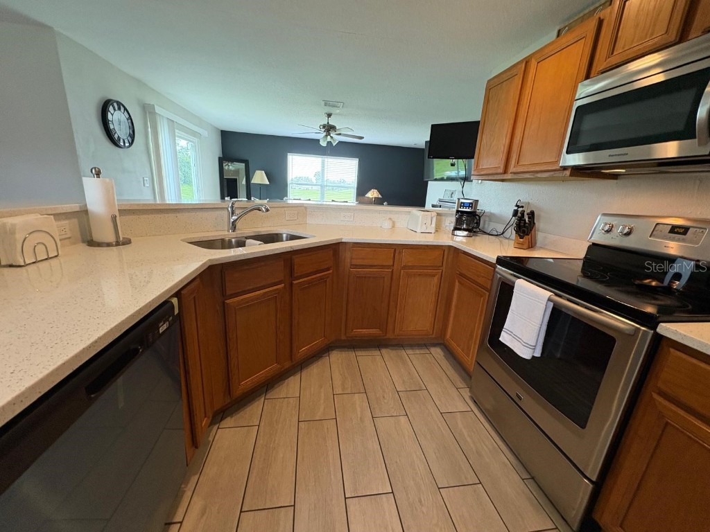 428 Danube Way Kissimmee FL 34759 O6322276 image4