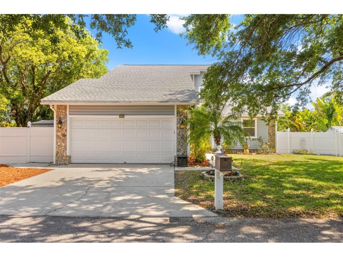 428 Klosterman Road W Palm Harbor FL 34683 U8238559 image1