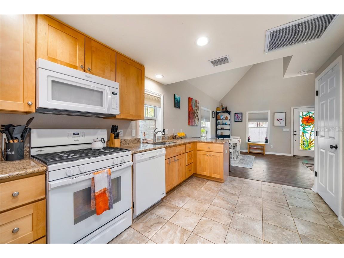 428 Milwaukee Avenue Dunedin FL 34698 TB8444670 image9