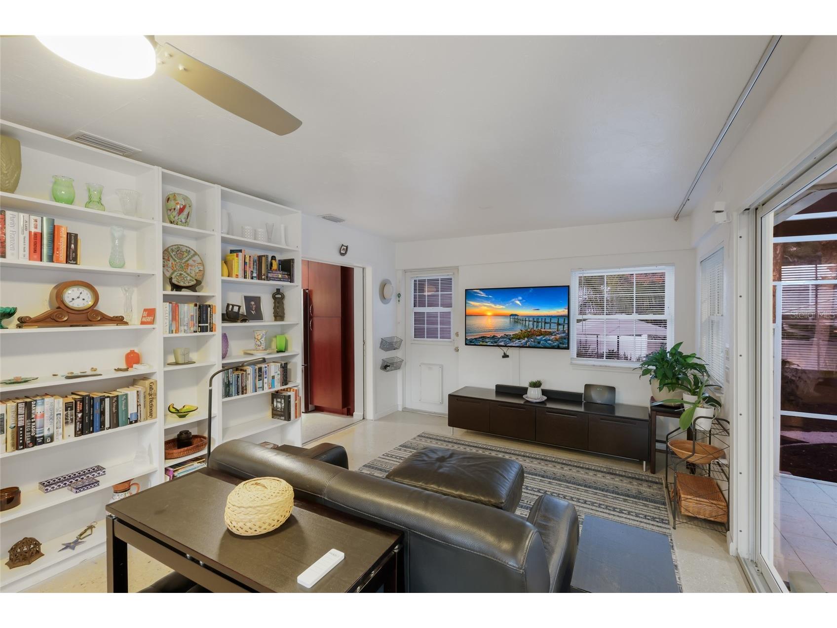 428 Sapphire Drive Sarasota FL 34234 A4679800 image23