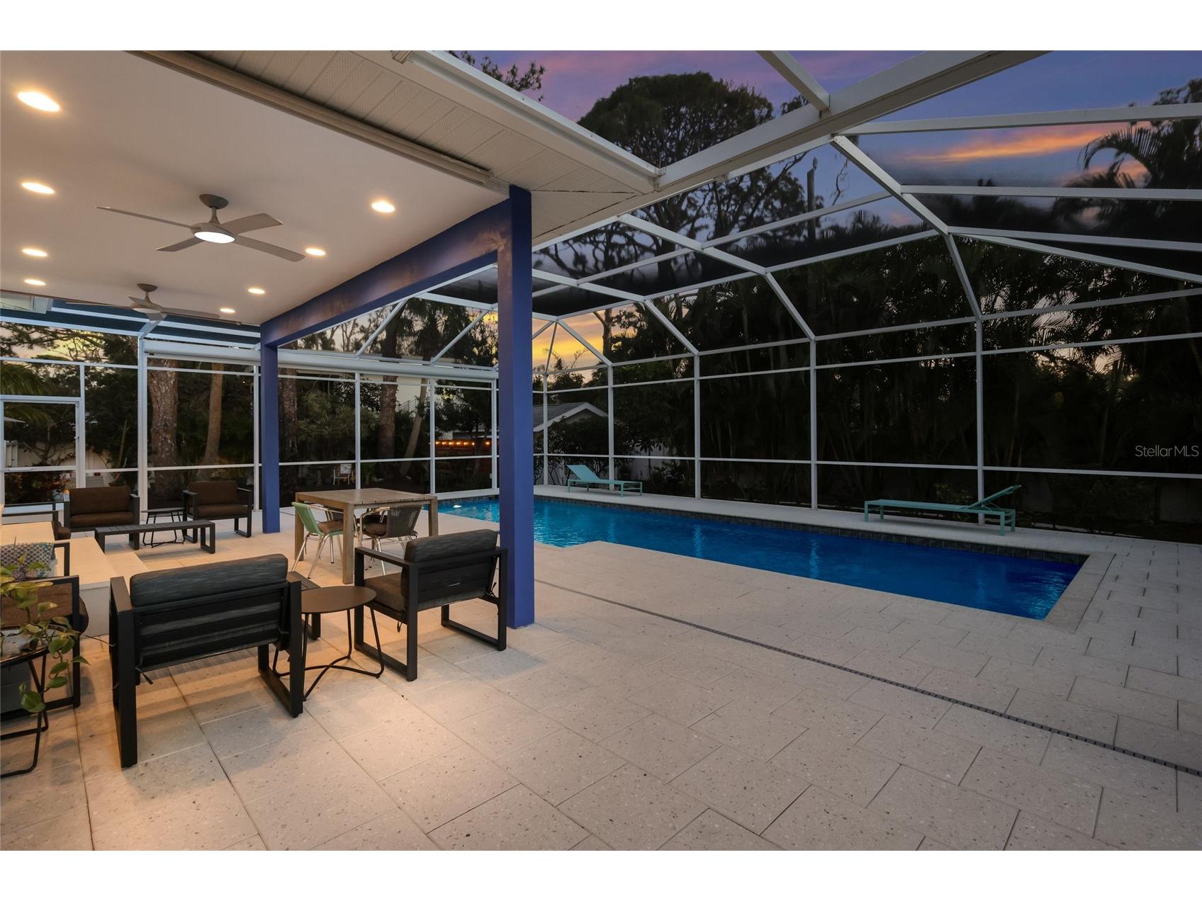 428 Sapphire Drive Sarasota FL 34234 A4679800 image36