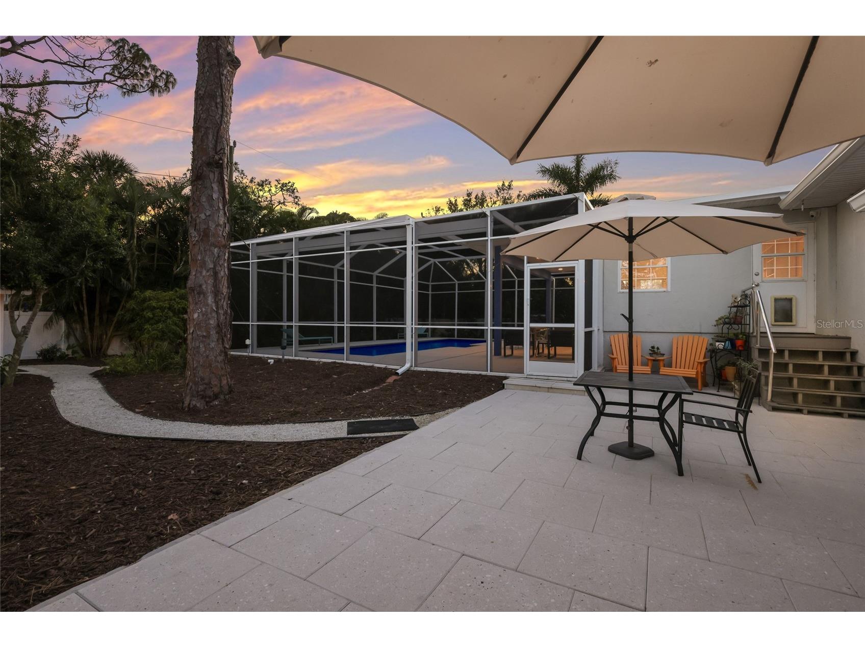 428 Sapphire Drive Sarasota FL 34234 A4679800 image38