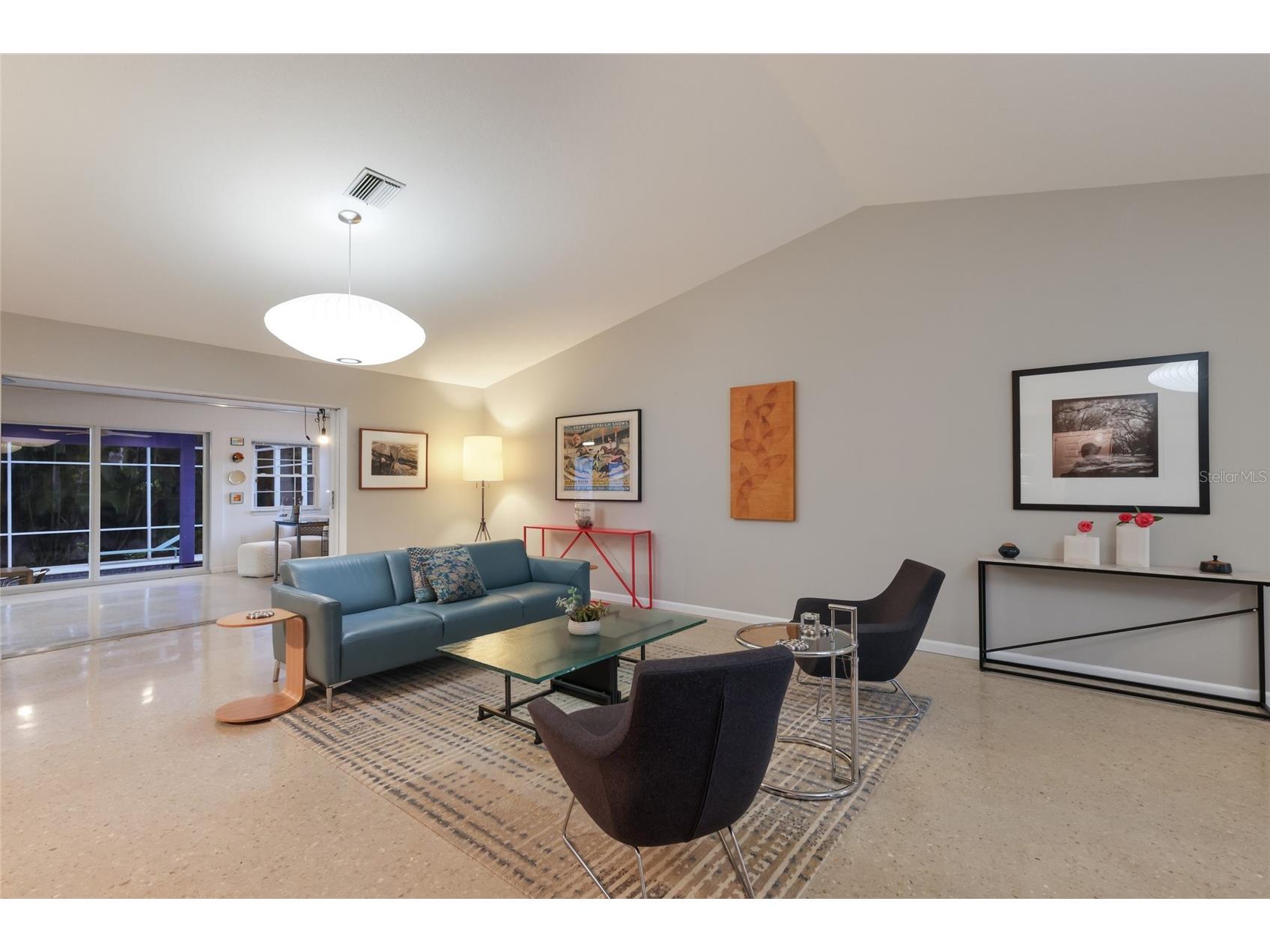 428 Sapphire Drive Sarasota FL 34234 A4679800 image9