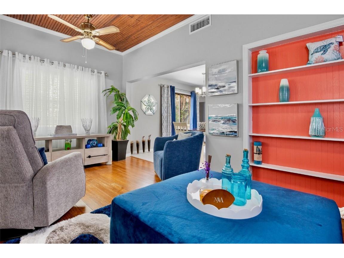 428 Siesta Drive Sarasota FL 34242 A4661294 image19