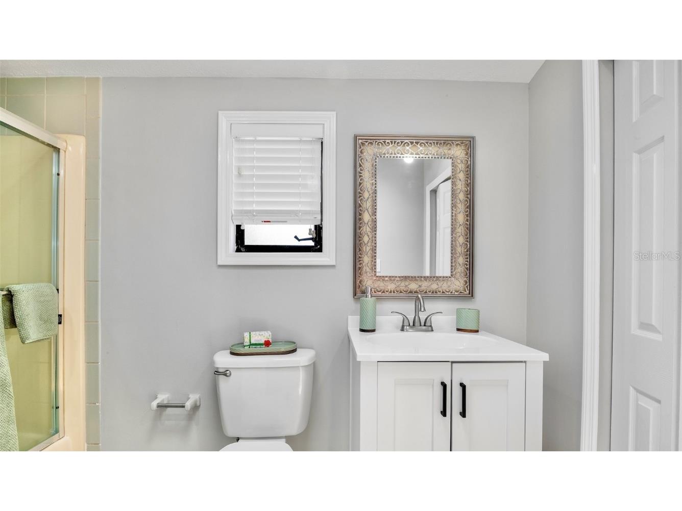 428 Siesta Drive Sarasota FL 34242 A4661294 image23