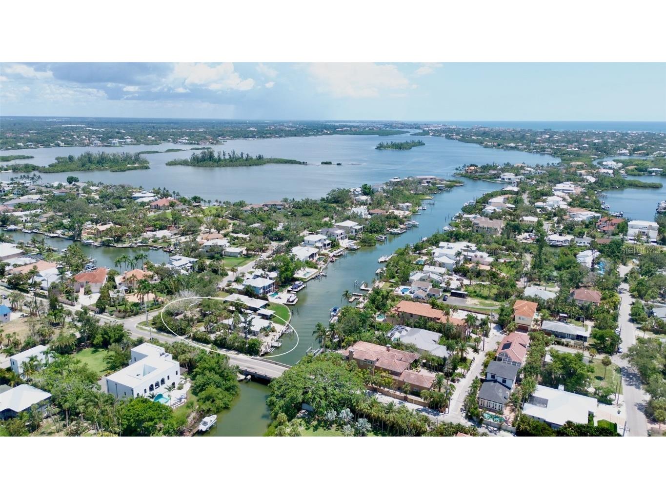 428 Siesta Drive Sarasota FL 34242 A4661294 image29