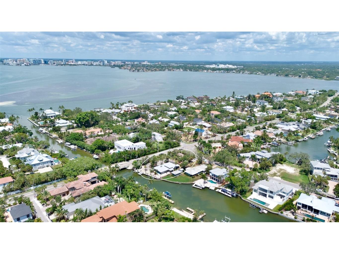 428 Siesta Drive Sarasota FL 34242 A4661294 image30