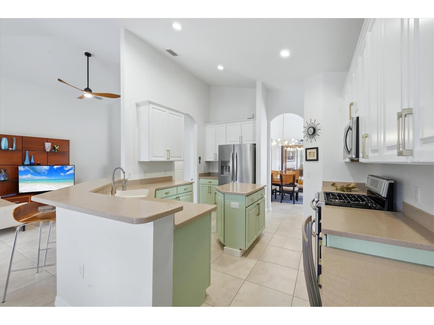 428 Snapdragon Loop Bradenton FL 34212 A4696664 image10