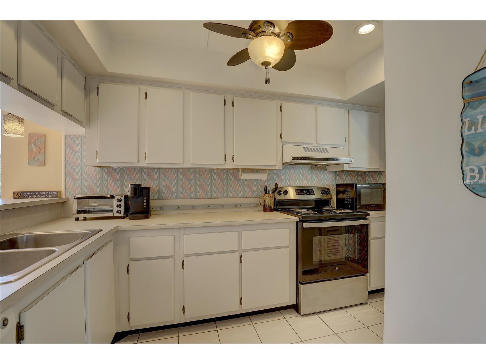 428 Windrush Bay Drive #428 Tarpon Springs FL 34689 TB8502268 image17