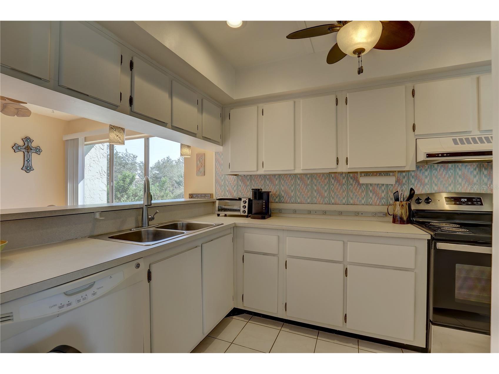 428 Windrush Bay Drive Tarpon Springs FL 34689 TB8470449 image15