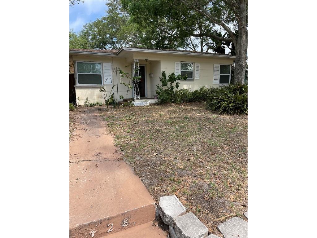 428 Woodlawn Avenue Belleair FL 33756 U8196129 image1