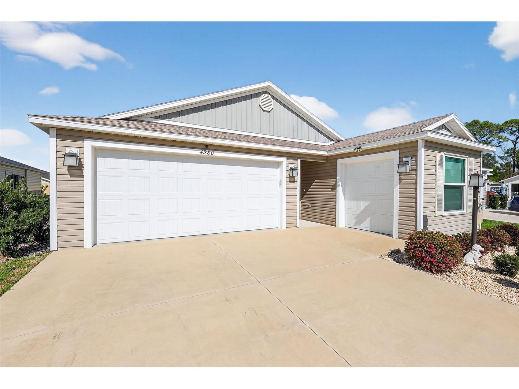 4280 Gale Lane The Villages FL 32163 G5109438 image2