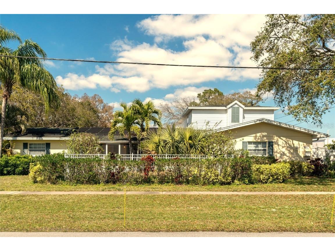 4281 82nd Avenue N Pinellas Park FL 33781 U8191762 image1
