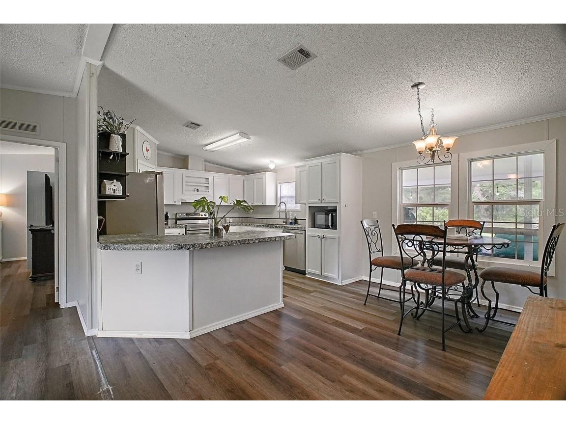 42826 Piney Acres Paisley FL 32767 G5098016 image9