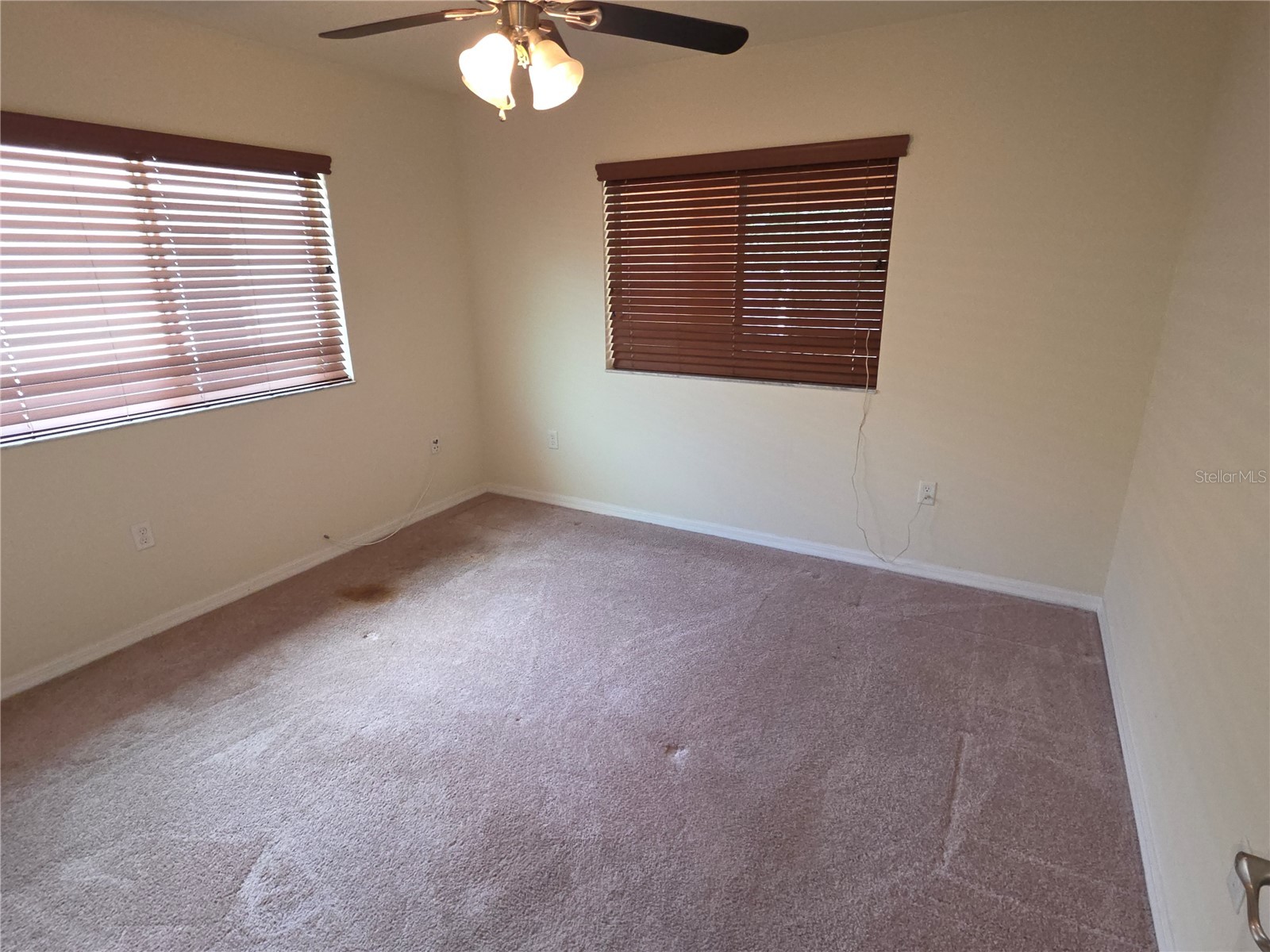 4284 High Ridge Avenue Spring Hill FL 34609 W7884853 image15