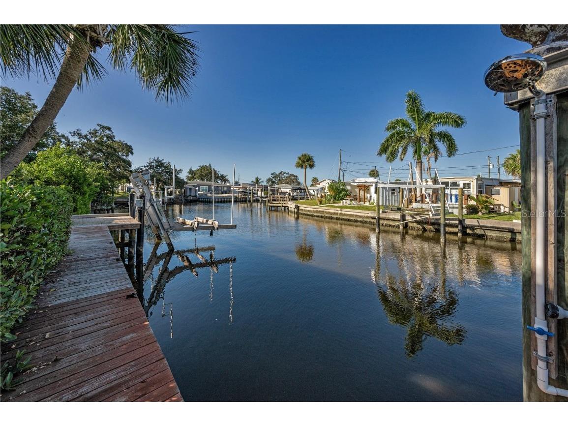 4288 86th Way N #20 Saint Petersburg FL 33709 TB8432822 image34