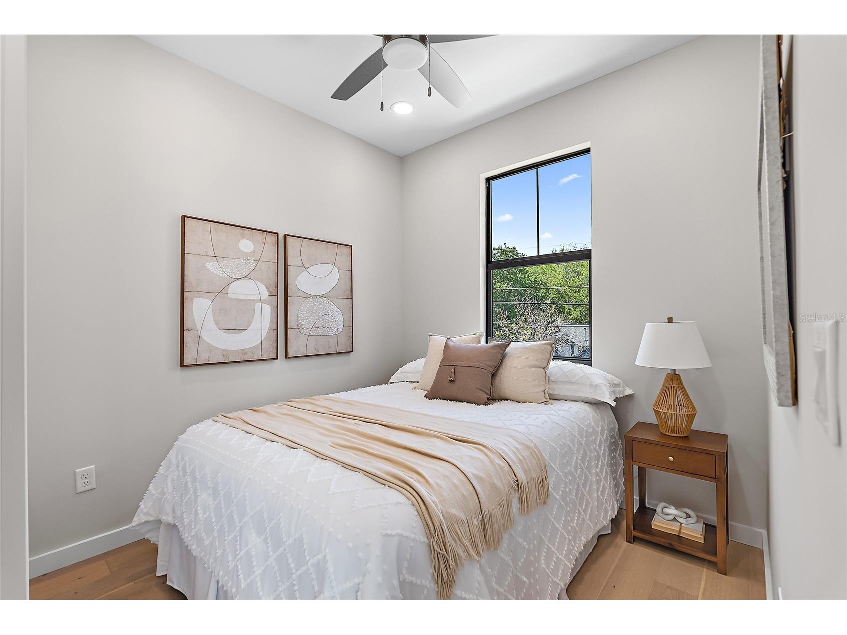 429 11th Avenue S Saint Petersburg FL 33701 TB8472246 image29