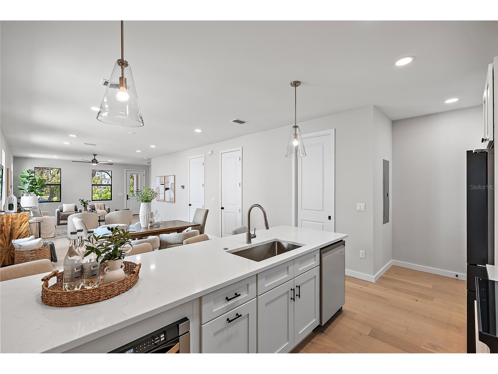 429 11th Avenue S Saint Petersburg FL 33701 TB8472246 image4