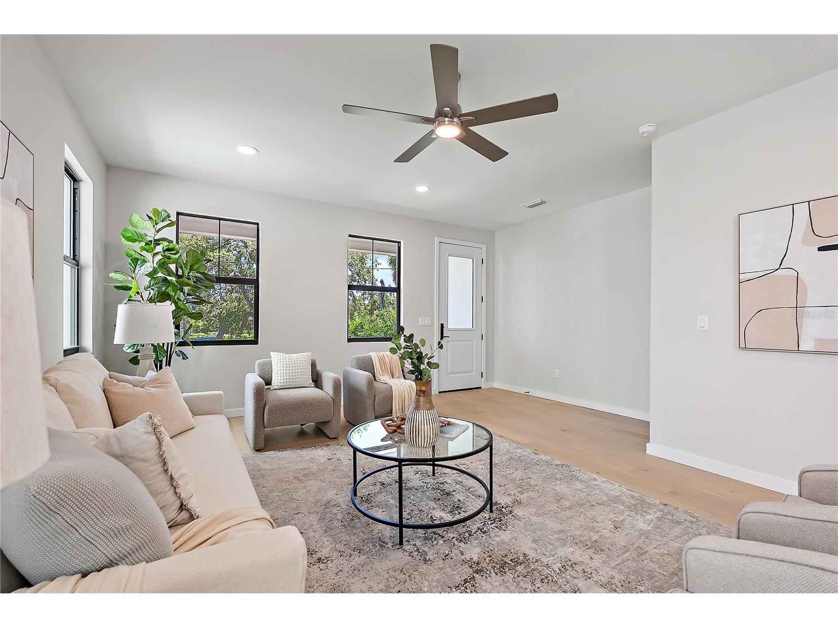 429 11th Avenue S Saint Petersburg FL 33701 TB8472246 image6