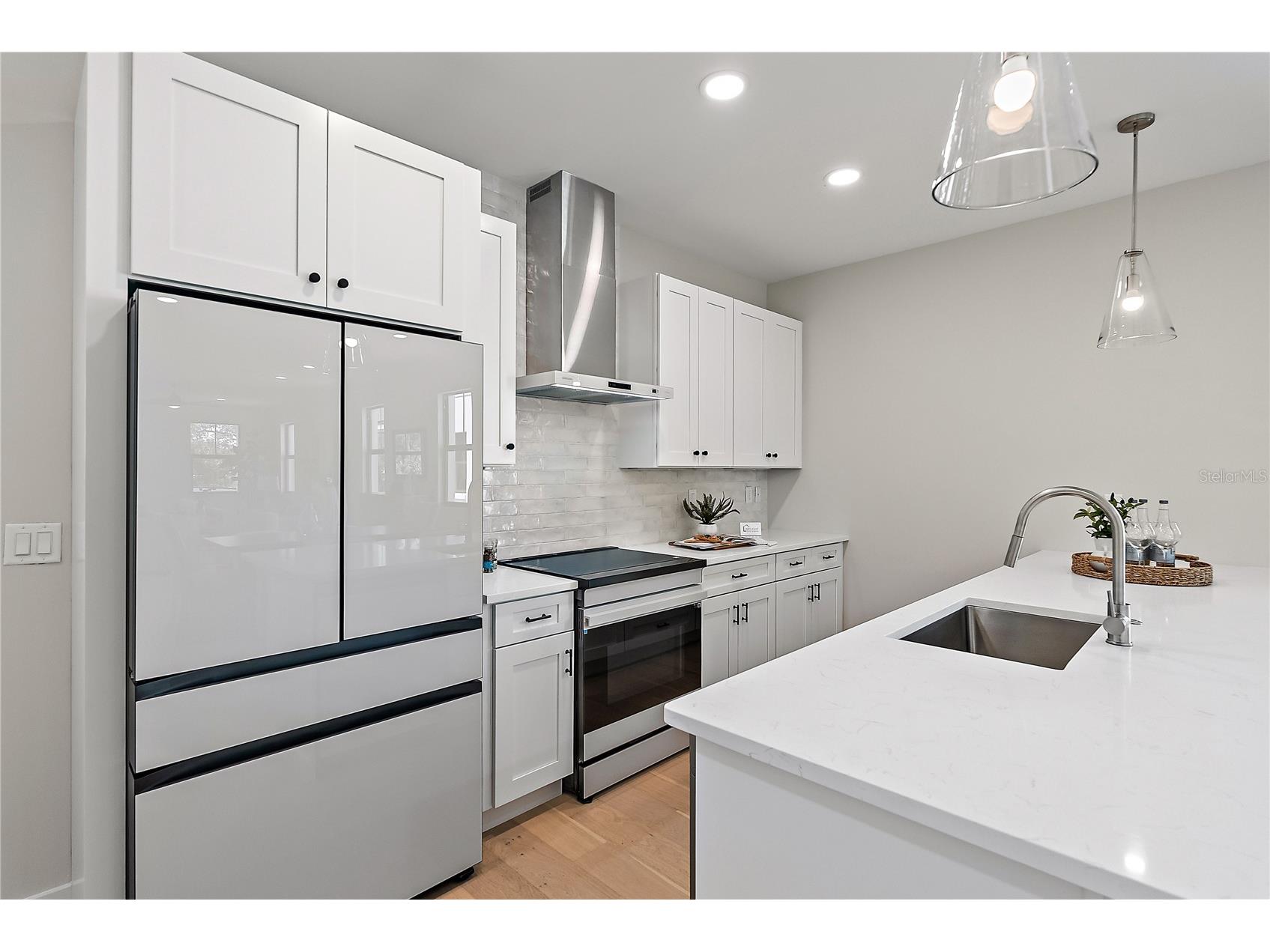 429 11th Avenue S Saint Petersburg FL 33701 TB8472246 image9