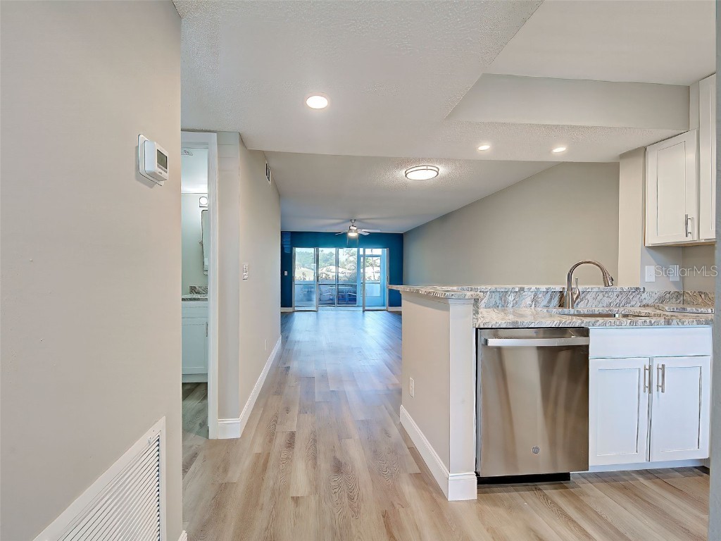 429 Cerromar Lane #352 Venice FL 34293 N6138092 image5