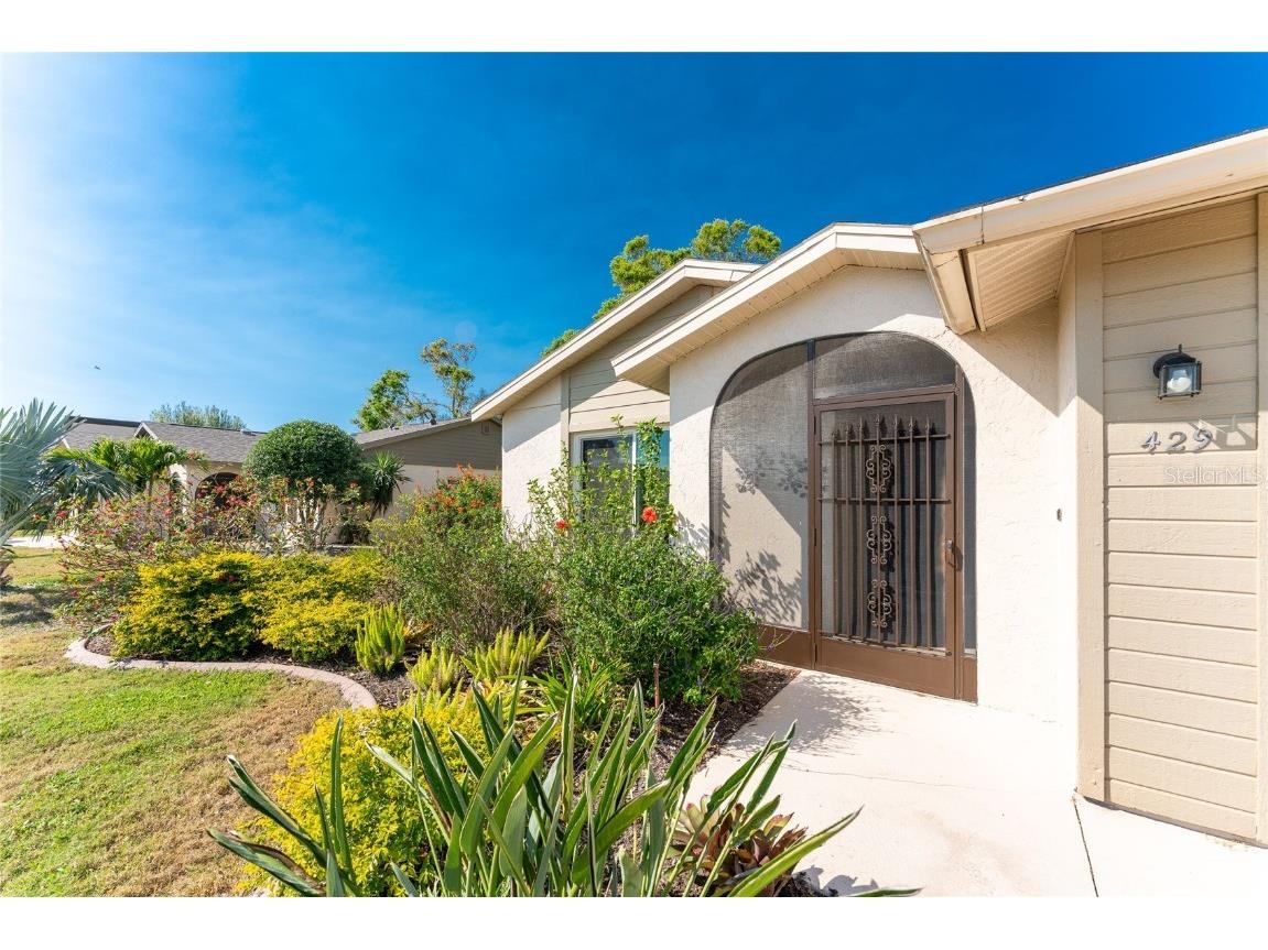 429 Cypress Forest Drive Englewood FL 34223 D6129543 image1