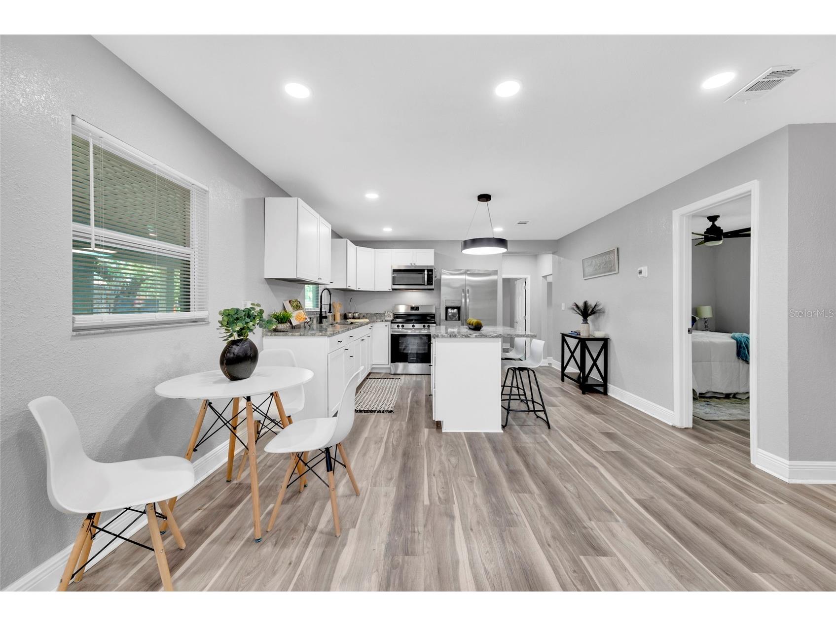 429 E Oakwood Street Tarpon Springs FL 34689 TB8504836 image11