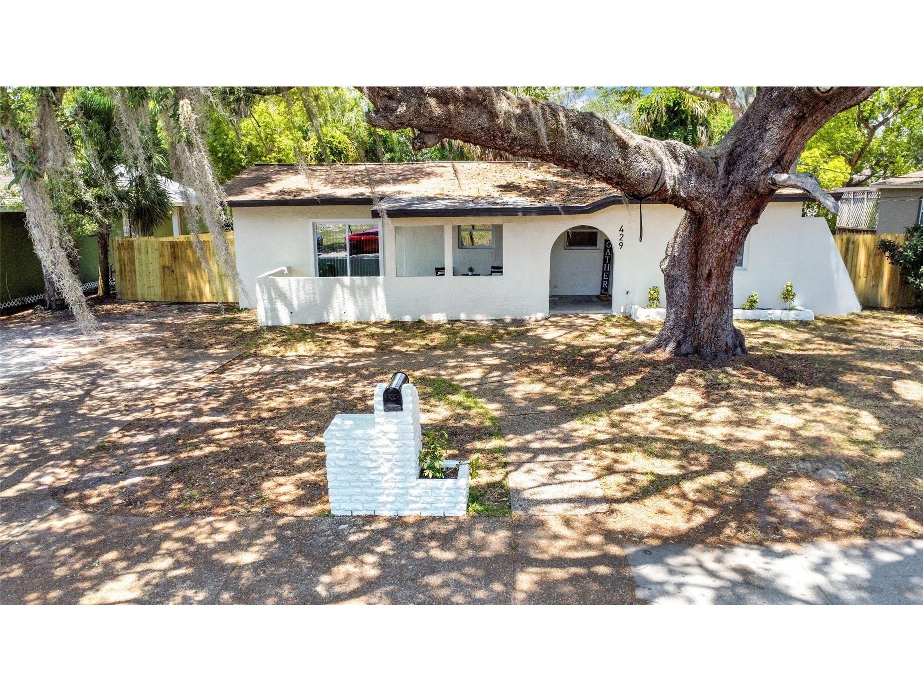 429 E Oakwood Street Tarpon Springs FL 34689 TB8504836 image23