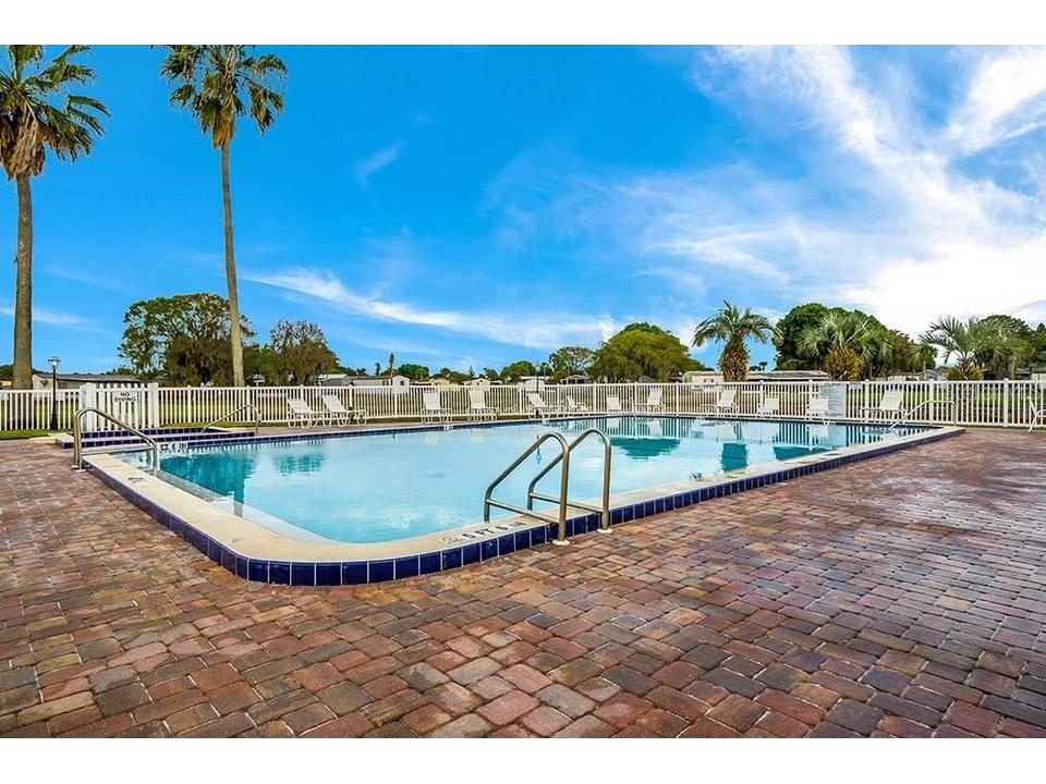 429 Heron Hollow Plant City FL 33565 TB8452088 image22