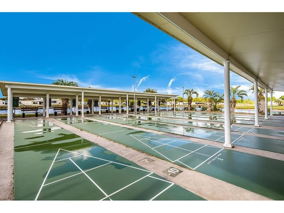 429 Heron Hollow Plant City FL 33565 TB8452088 image25