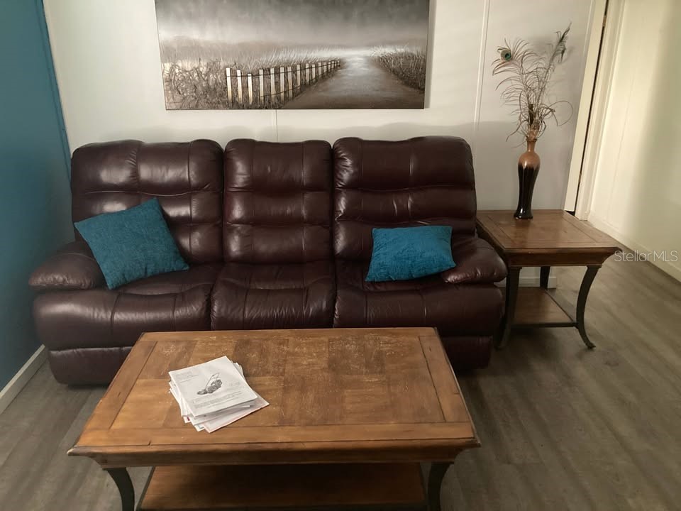 429 Heron Hollow Plant City FL 33565 TB8452088 image7