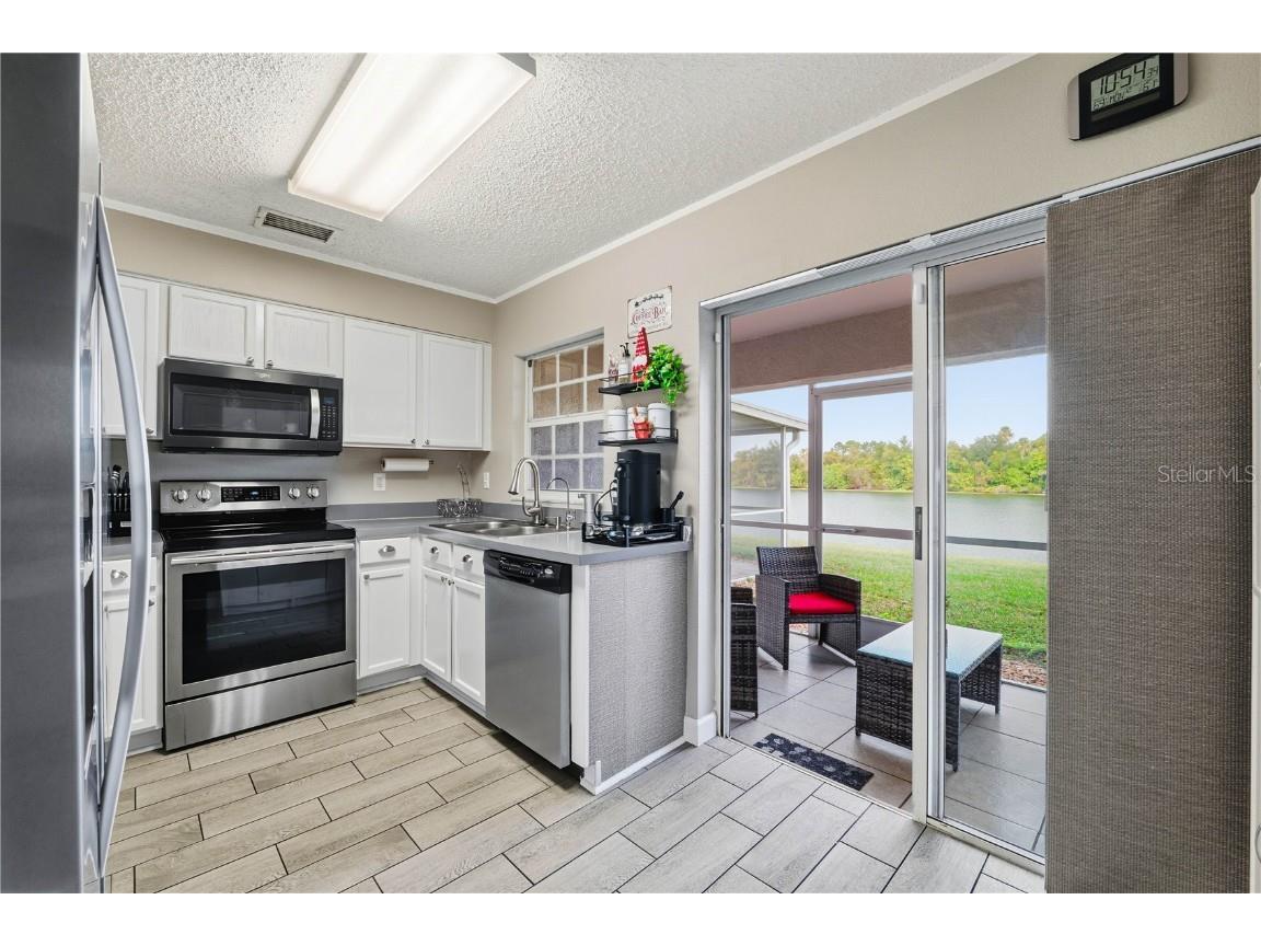 429 Kensington Lake Circle Brandon FL 33511 TB8452698 image10