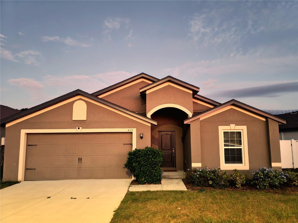 429 Kensington View Drive Winter Haven FL 33880 U8222905 image1