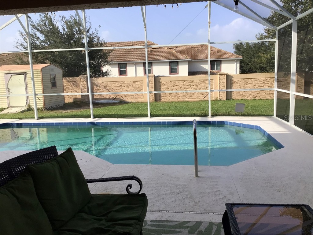 429 Loma Del Sol Drive, Davenport, FL, 33896 MLS O6159355 Edina Realty