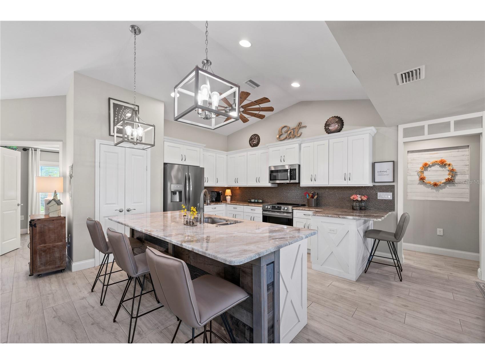 429 Londrina Drive Punta Gorda FL 33983 C7528570 image14