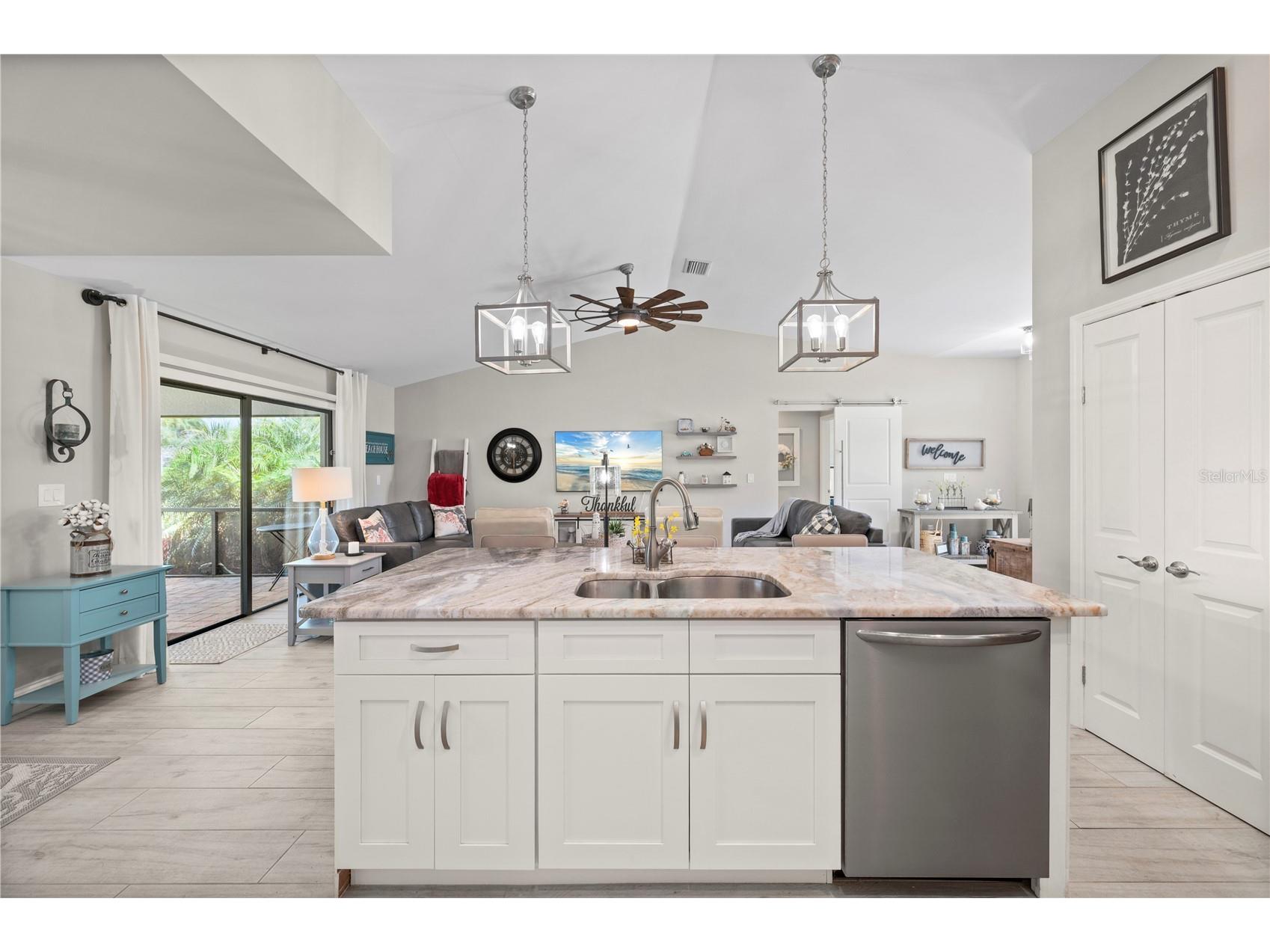 429 Londrina Drive Punta Gorda FL 33983 C7528570 image18