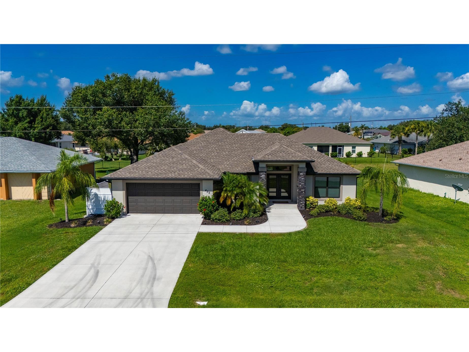 429 Londrina Drive Punta Gorda FL 33983 C7528570 image2