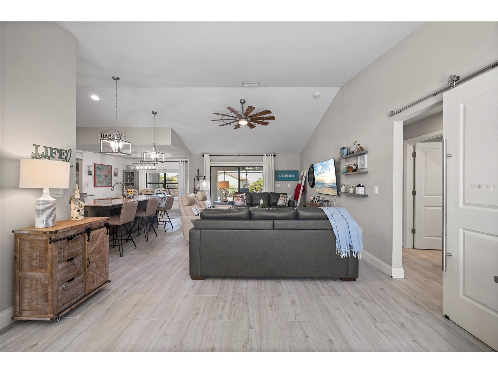 429 Londrina Drive Punta Gorda FL 33983 C7528570 image8