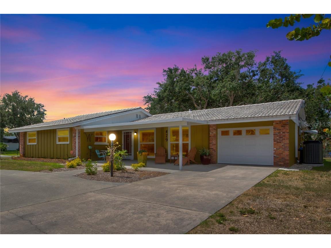 429 S Shore Drive Osprey FL 34229 A4569225 image1