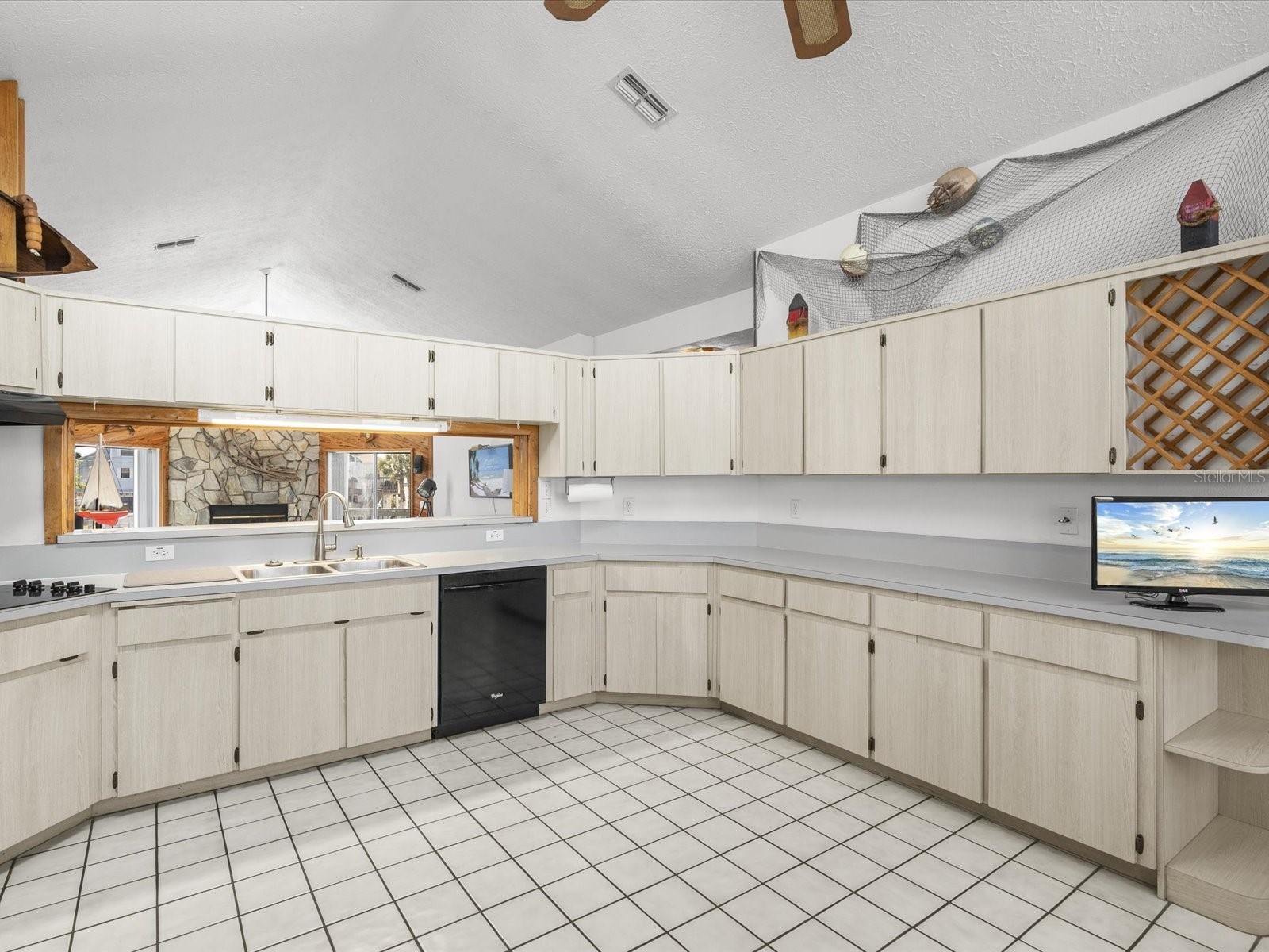 4290 Carlos Court Weeki Wachee FL 34607 W7882666 image28