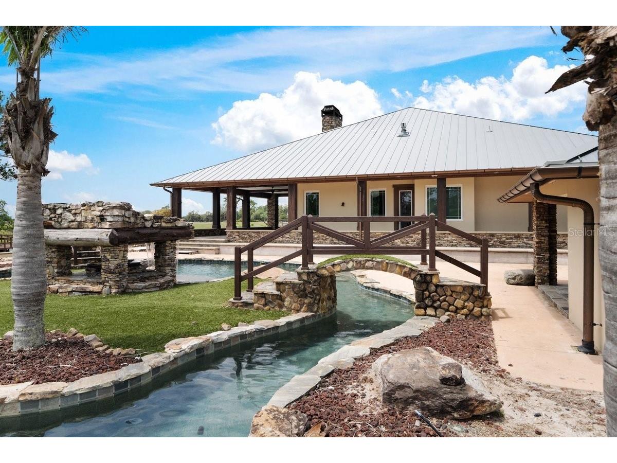 4290 Pioneer Trail New Smyrna Beach FL 32168 V4948927 image87