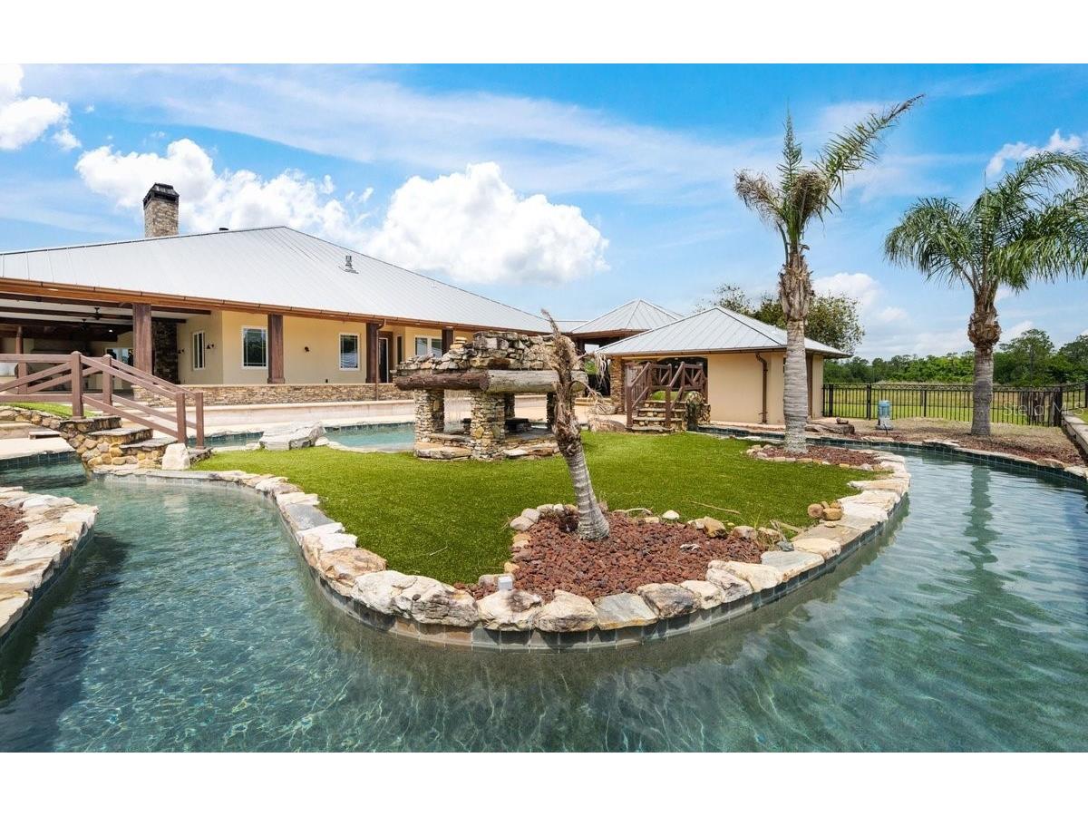 4290 Pioneer Trail New Smyrna Beach FL 32168 V4948927 image88