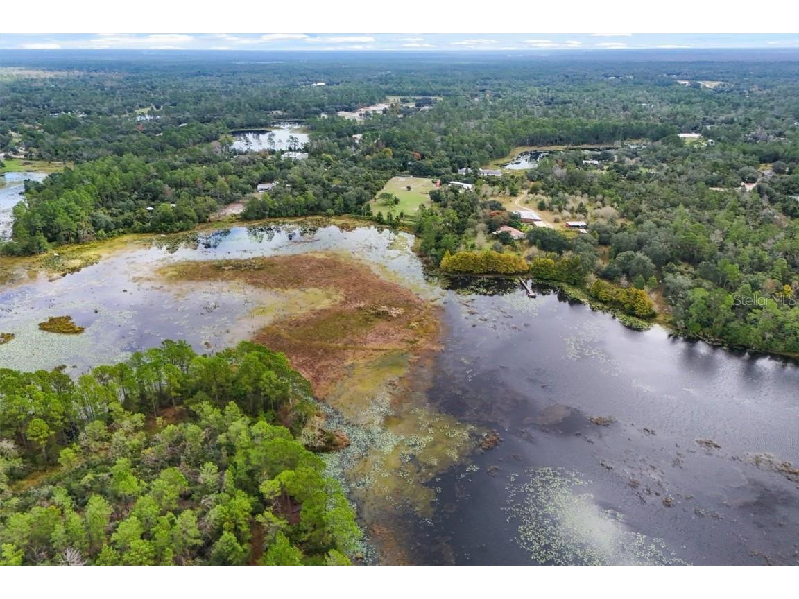 42901 Jewell Drive Deland FL 32720 V4945368 image10