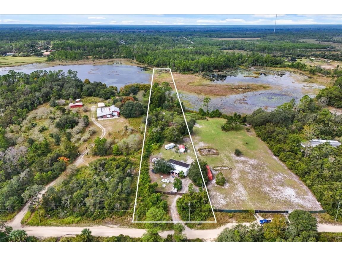 42901 Jewell Drive Deland FL 32720 V4945368 image2