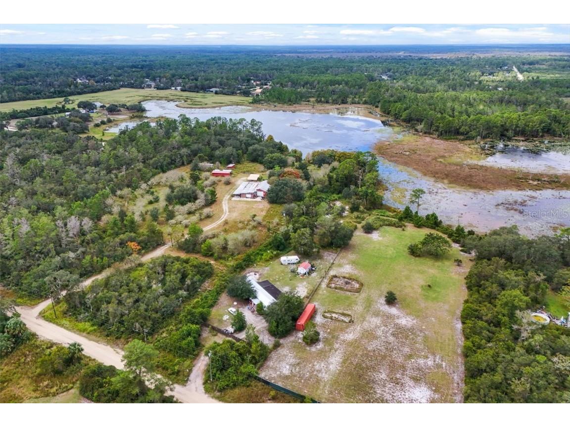 42901 Jewell Drive Deland FL 32720 V4945368 image6