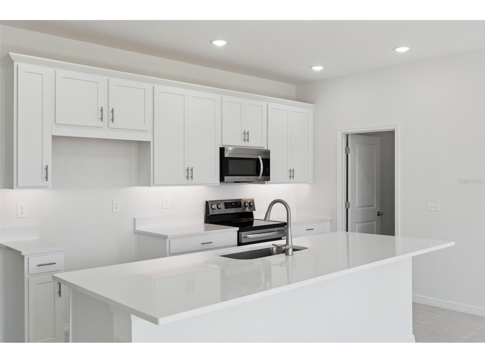 4291 Darby Court Eustis FL 32736 W7879039 image9