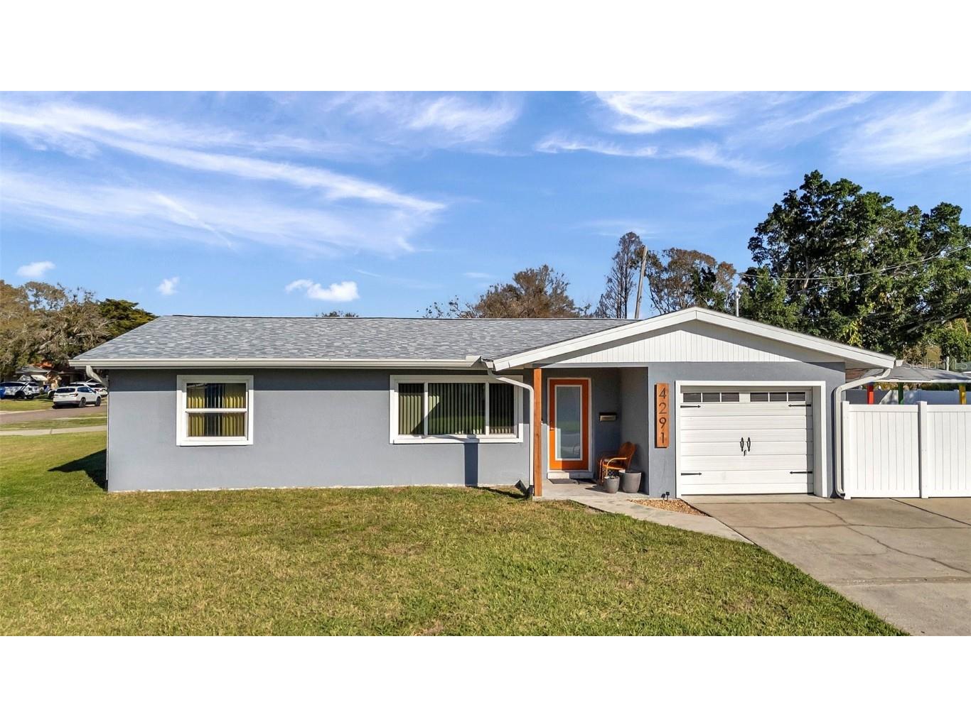 4291 Maple Street NE Saint Petersburg FL 33703 TB8359771 image1