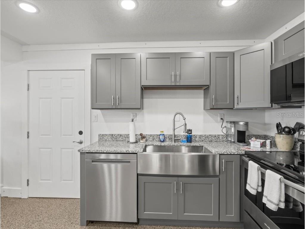 4291 Shoal Line Boulevard #102 Spring Hill FL 34607 - SNAPPER-TARPON-GULF W7876240 image44