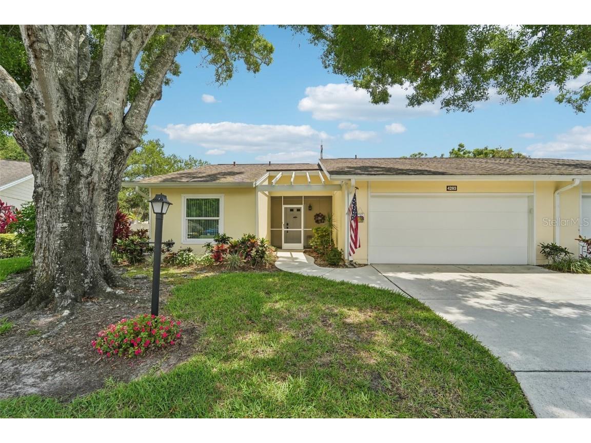4293 Oakhurst Circle #3049 Sarasota FL 34233 A4611072 image1