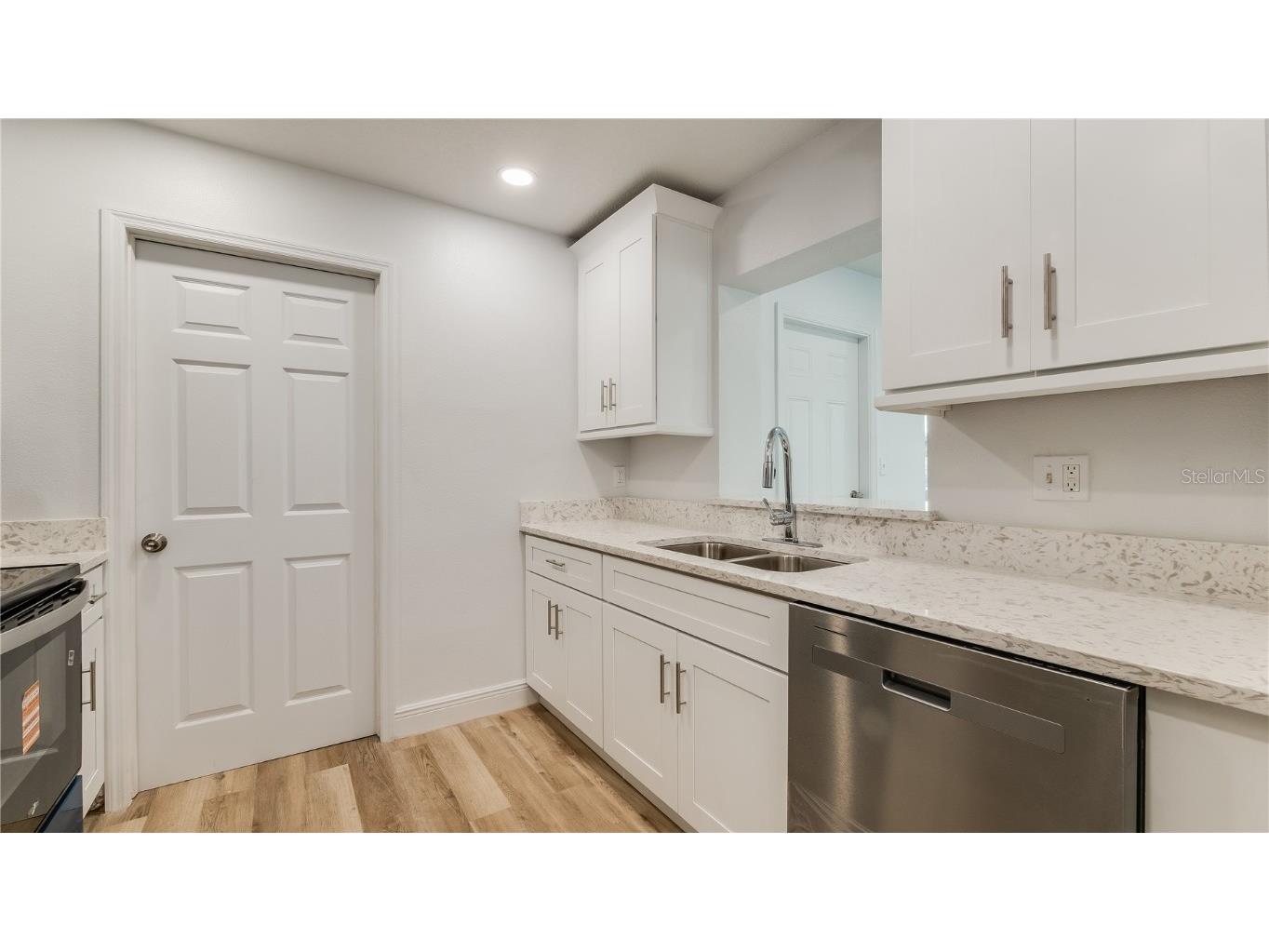 4294 Nimons Street Orlando FL 32811 S5133586 image16